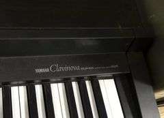 YAMAHA CLAVINOVA