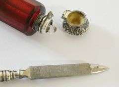 PURSE SCENT BOTTLE AND NAIL FILE