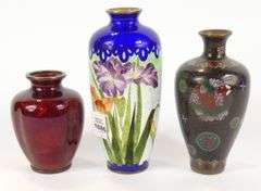 3 CHINESE CABINET VASES