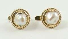 PAIR GOLD EARRINGS