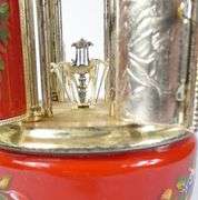 MUSICAL CIGARETTE DISPENSER