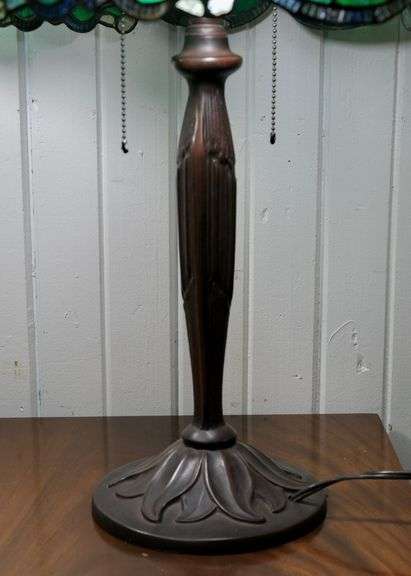 PAIR OF TIFFANY STYLE LAMPS