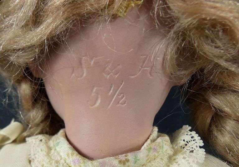 EXTREMELY RARE SIMON & HALBIG DOLL, CIRCA 1910
