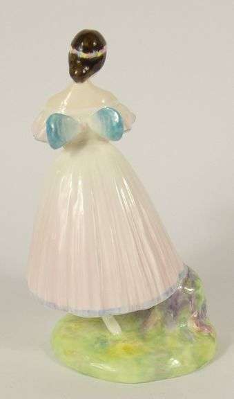 ROYAL DOULTON "LA SYLPHIDE"
