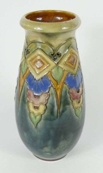 ROYAL DOULTON VASE