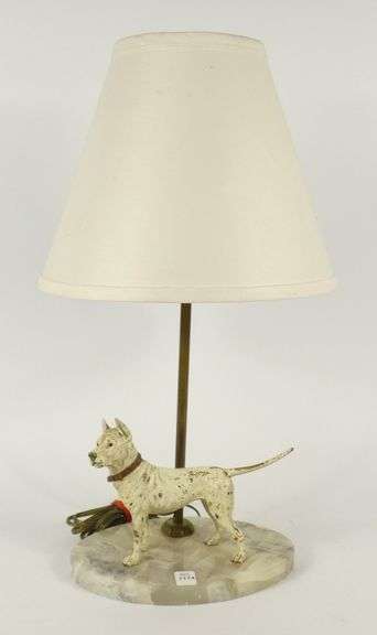 UNIQUE TABLE LAMP
