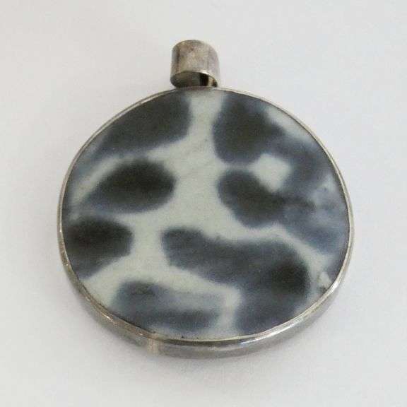 MING DYNASTY STERLING PENDANT