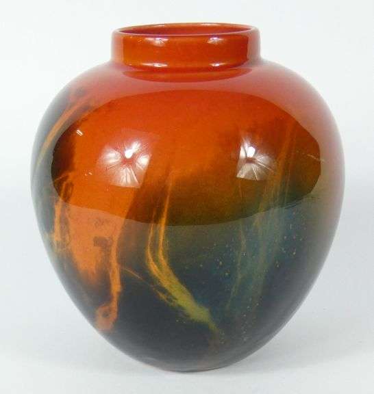 ROYAL DOULTON SUNG VASE
