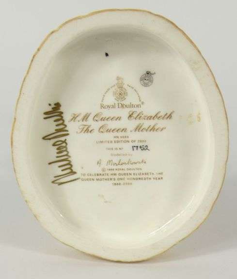 ROYAL DOULTON ROYALTY FIGURINE