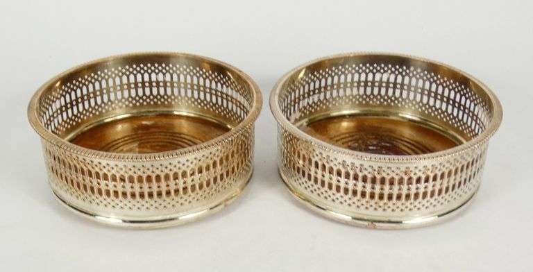 6 SILVERPLATED SERVERS