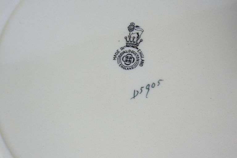ROYAL DOULTON PLATE