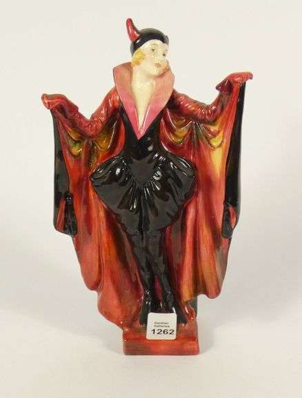 SCARCE ROYAL DOULTON FIGURINE