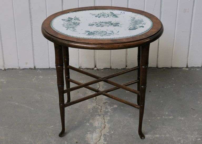 CUSTOM SIDE TABLE