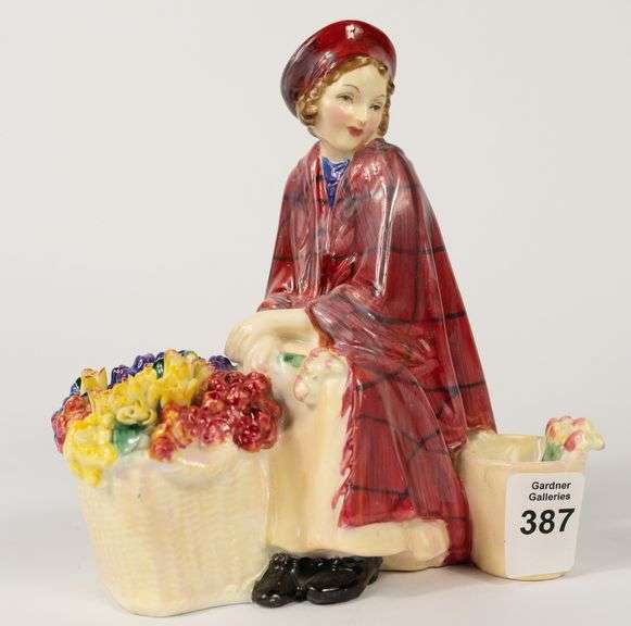 ROYAL DOULTON "BONNIE LASSIE" FIGURINE
