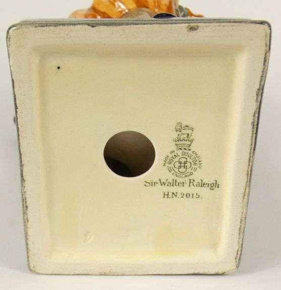 DOULTON "SIR WALTER RALEIGH"