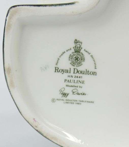 ROYAL DOULTON "PAULINE"