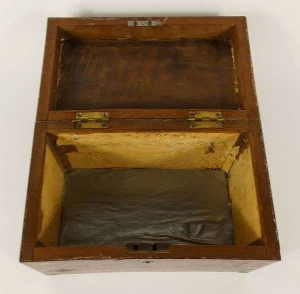 ANTIQUE TEA CADDY