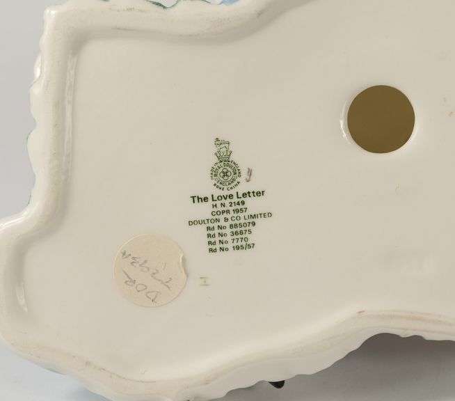 ROYAL DOULTON "THE LOVE LETTER" FIGURINE