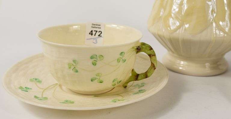 BELLEEK VASE, CUPS & SAUCERS