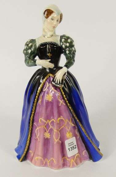 DOULTON "MARY QUEEN OF SCOTS"