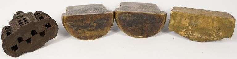 BOOKENDS & BANK