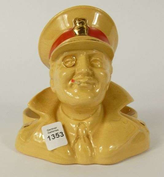 COLLECTOR'S DOULTON ASHTRAY