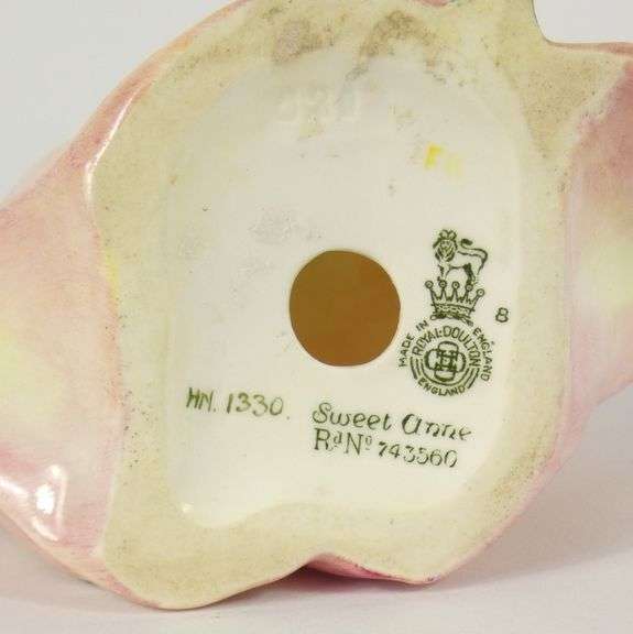 ROYAL DOULTON "SWEET ANNE"