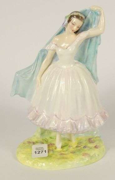 ROYAL DOULTON "GISELLE"