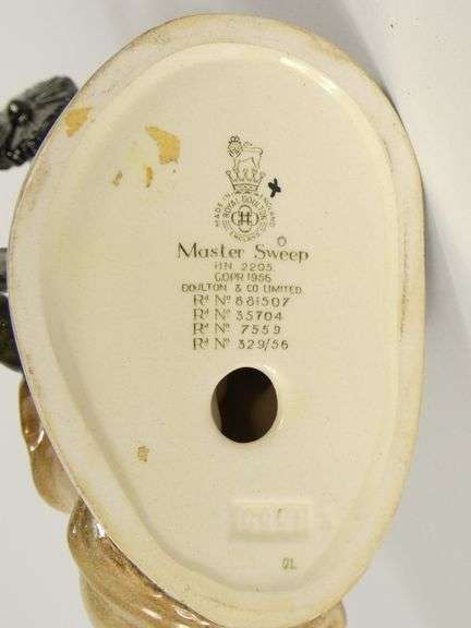 ROYAL DOULTON "MASTER SWEEP"