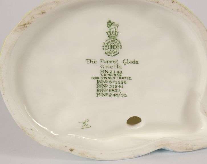 ROYAL DOULTON "GISELLE"