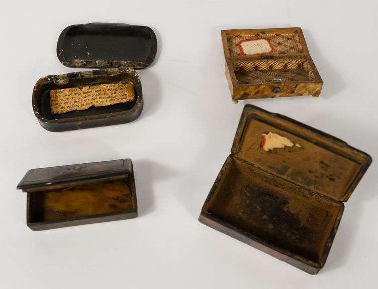 FOUR ANTIQUE SNUFF BOXES