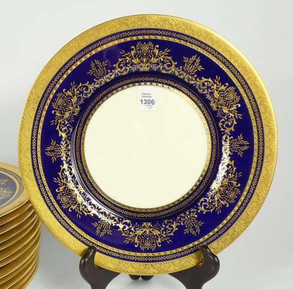 SET MINTON SERVICE PLATES