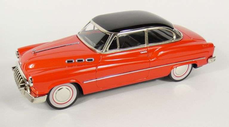 TINPLATE MODEL CAR