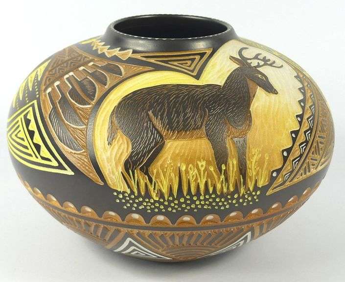 STEVE SMITH TALKING EARTH VASE