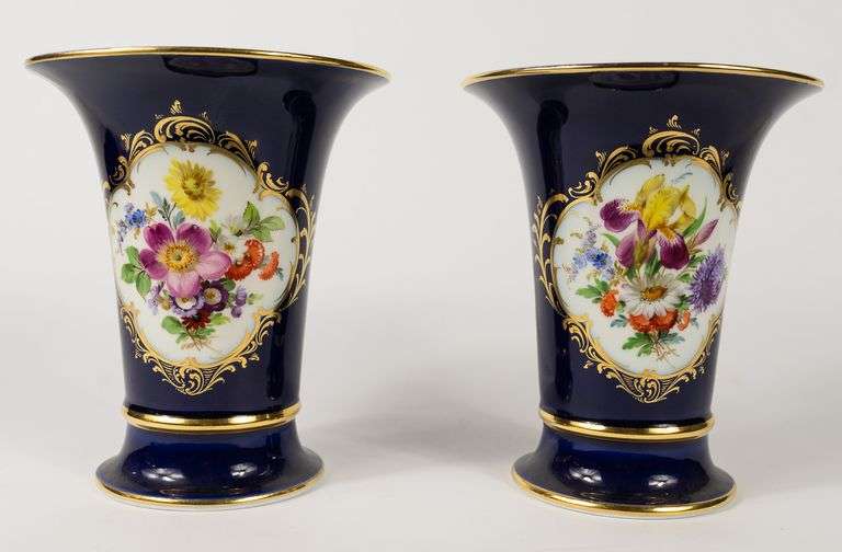 PAIR OF MEISSEN VASES