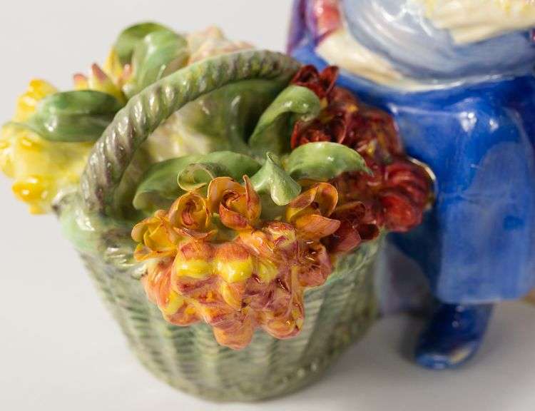 ROYAL DOULTON "CURLY KNOB" FIGURINE