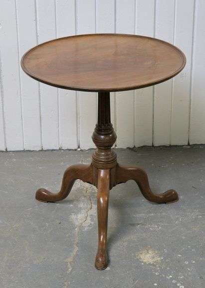 GEORGIAN SIDE TABLE