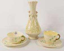 BELLEEK VASE, CUPS & SAUCERS