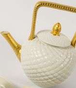 TEAPOT, CUPS & SAUCERS