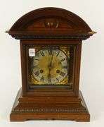 ANTIQUE MANTEL CLOCK