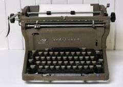 UNDERWOOD TYPEWRITER
