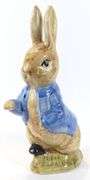 COLLECTIBLE FIGURINE "PETER RABBIT"