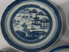 ANTIQUE CHINESE PLATES & BOWLS
