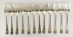 EXTENSIVE STERLING FLATWARE SERVICE