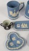 SEVEN PIECES OF WEDGWOOD JASPERWARE