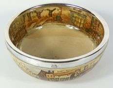 ROYAL DOULTON BOWL