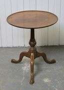 GEORGIAN SIDE TABLE