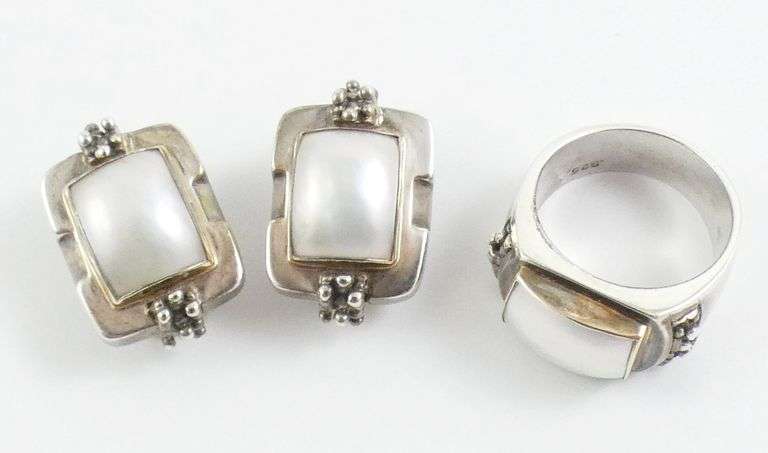 RING AND PAIR EARRINGS