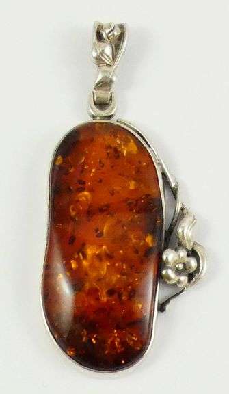 AMBER PENDANT
