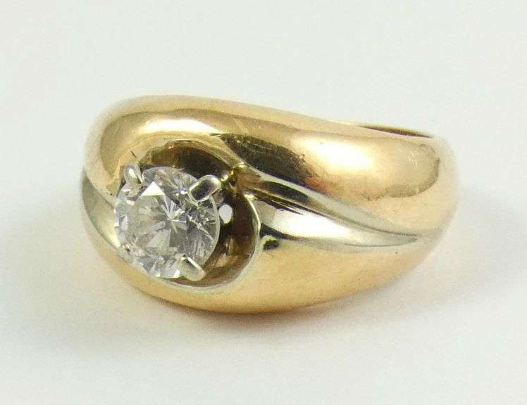 GENTLEMEN'S DIAMOND SOLITAIRE RING